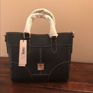Dooney & Bourke Bag